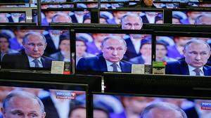 Das russische Staatsfernsehen steht ganz im Dienste Wladimir Putins