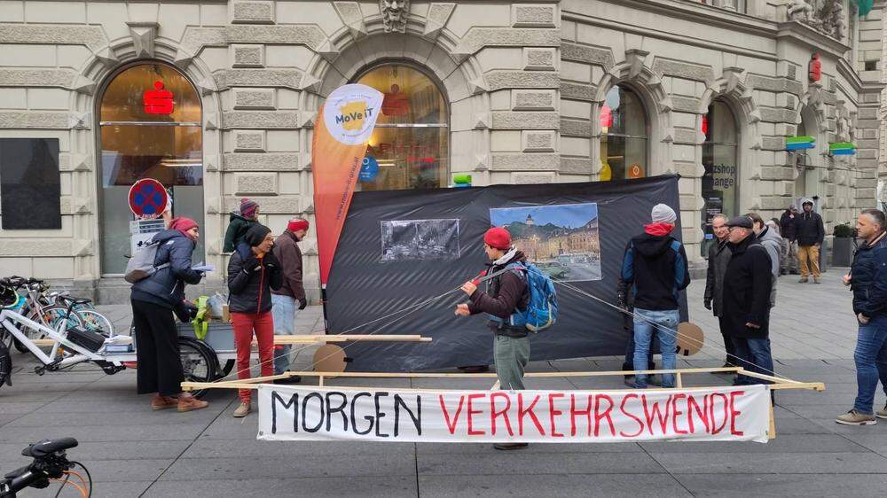 Die Aktivisten machen sich für die Verkehrswende in Graz stark