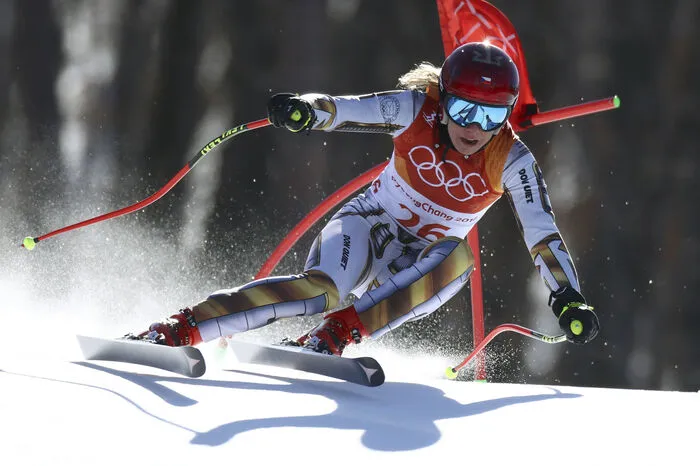 Mit Startnummer 26 ging dann die amtierende Snowboard-Weltmeisterin Ester Ledecka ins Rennen.