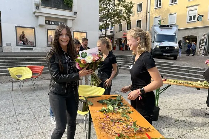 Viele glückliche Gesichter.