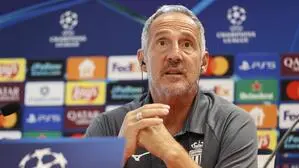 Adi Hütter  ist seit 2023 Trainer in Monaco