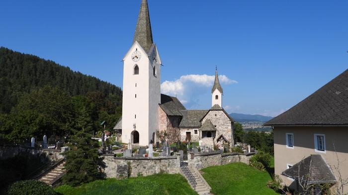 Die Pfalzkirche Karnburg gilt als älteste noch erhaltene und durchgehend als Gotteshaus genutzte Kirche im gesamten süddeutschen Raum