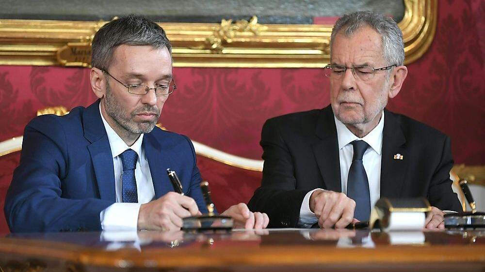 Angelobung beim Bundespräsidenten