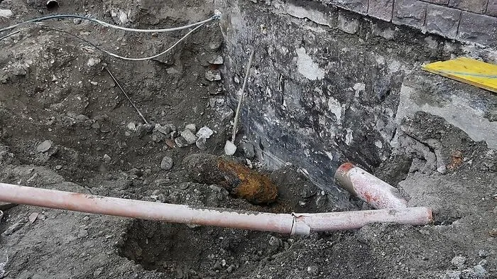Diese Fliegerbombe kam am Bahnhof in Lienz zutage