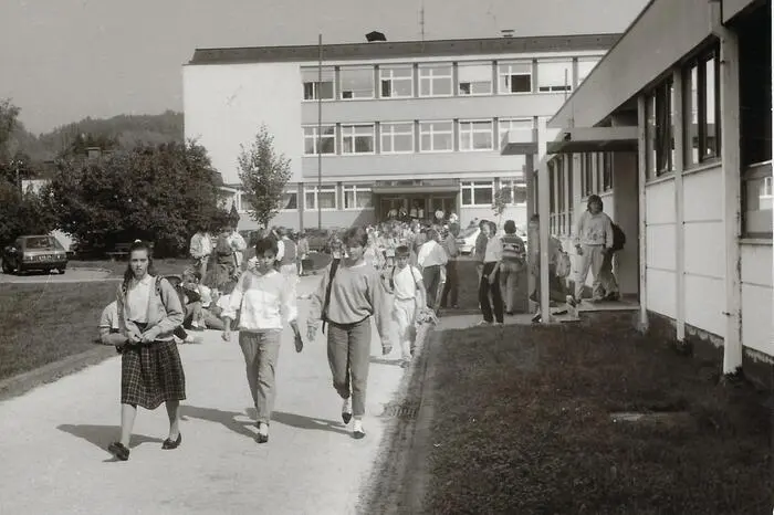 Das Gymnasium Gleisdorf.... in welcher Zeitepoche?       Antwort: 80er Jahre
