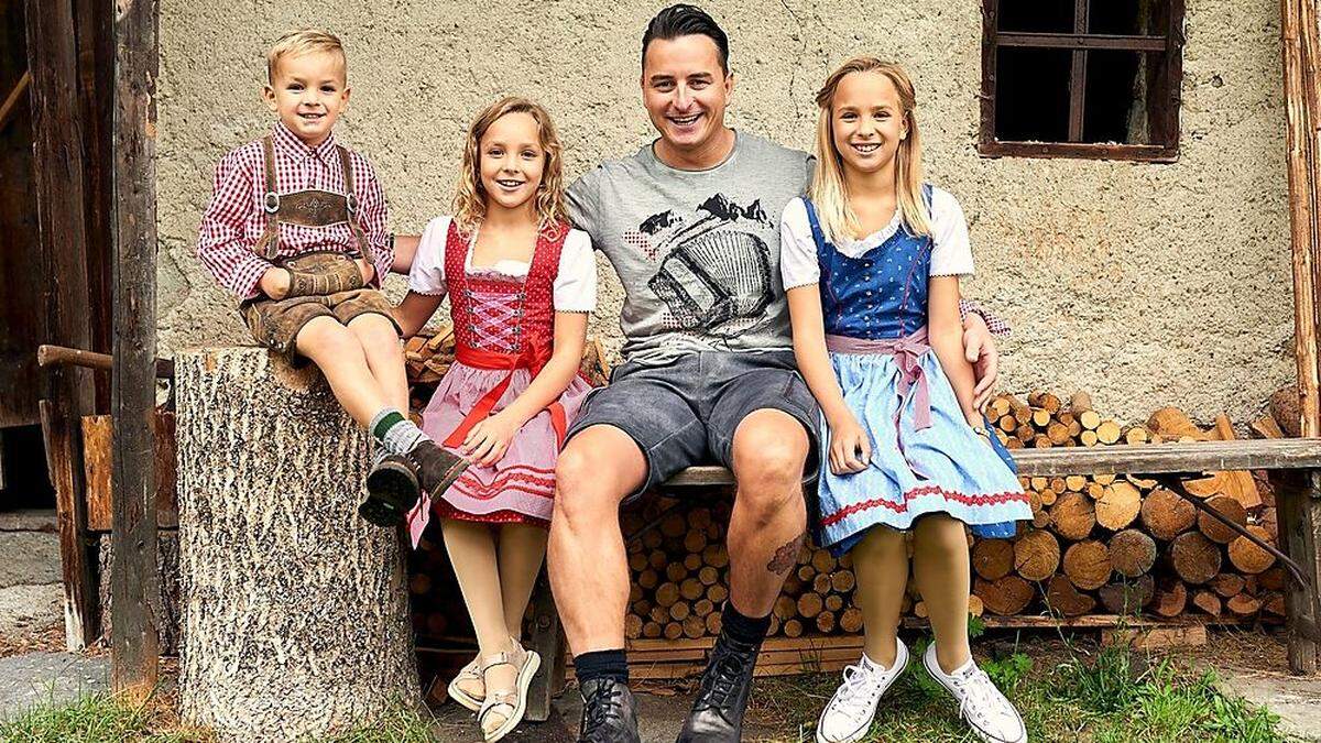 Andreas Gabalier hat keine Familie gegründet, sondern die Modekollektion verantwortet