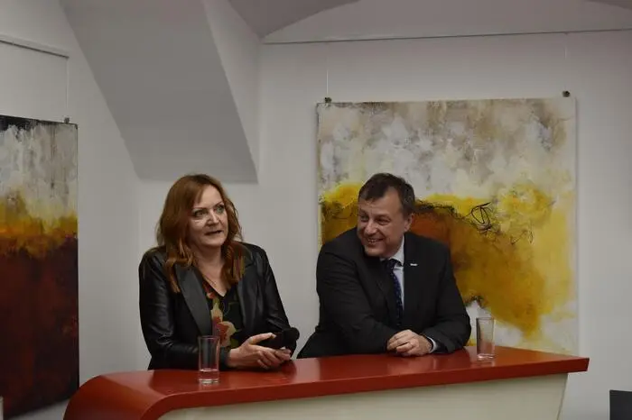 .... Silvia Reindl, Geschäftsleiterin von Windisch Elektro Technik GmbH in Berndorf, ....