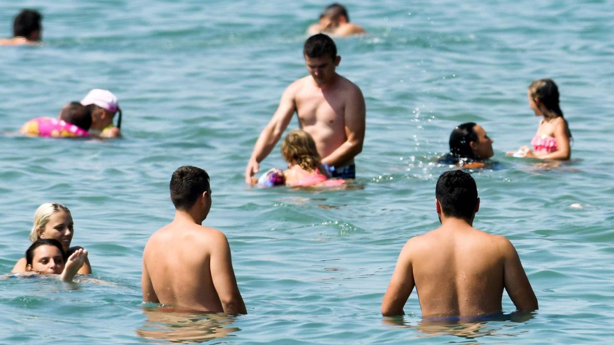 In Santa Margherita Ligure ist „oben ohne“ nur noch im Wasser und auf dem Strand erlaubt