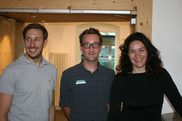 Lukas Jungmann, Florian Jurgeit und Ingrid Felipe sind stolz auf die neue Errungenschaft.