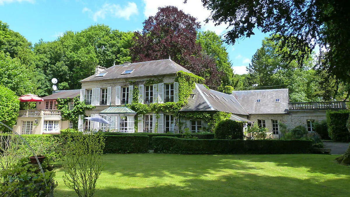 Der Landsitz von Pierre Brice nahe Paris