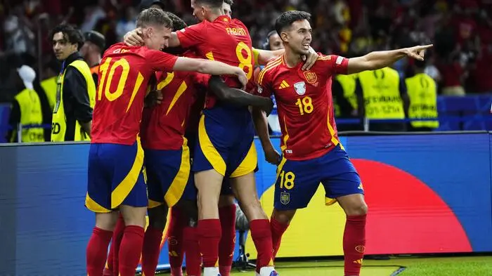 Jubel bei den Spaniern nach dem vierten EM-Titel der Geschichte