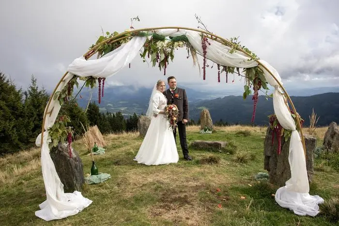 Das Ehepaar Jennifer und Christian Hafner