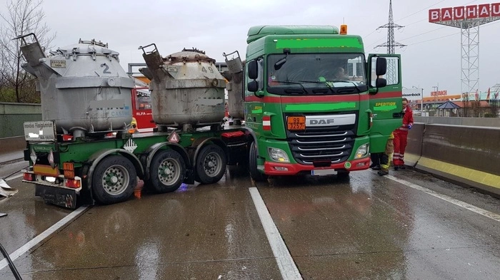 Zu einer Massenkarambolage kam es Donnerstagnachmittag auf der Pyhrnautobahn bei Seiersberg.