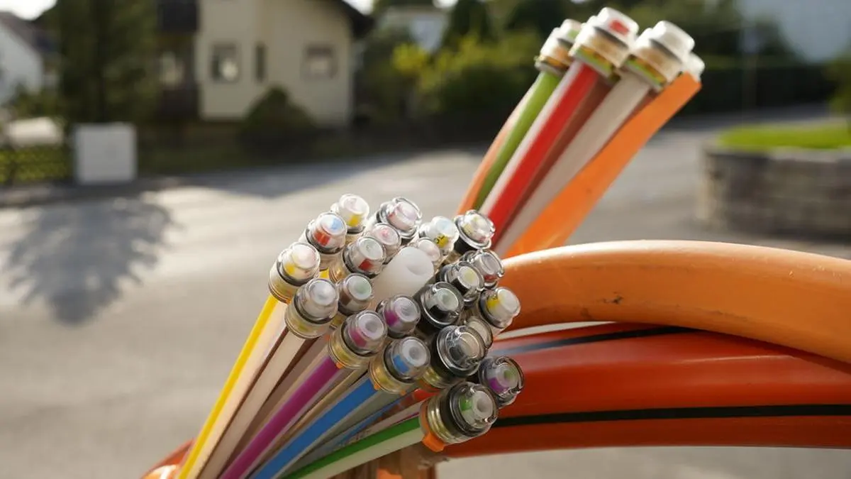 Beim Glasfaser-Ausbau wird viel Geld in die Hand genommen