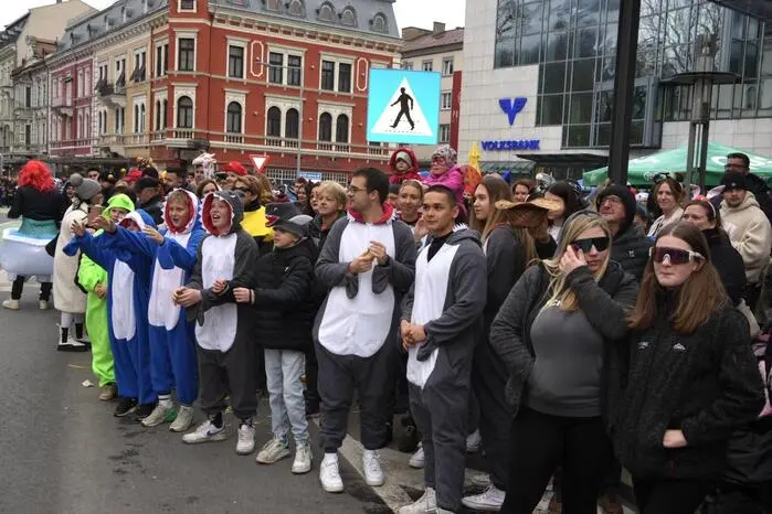 Hunderte Schaulustige kamen am Samstag in die Spittaler Innenstadt