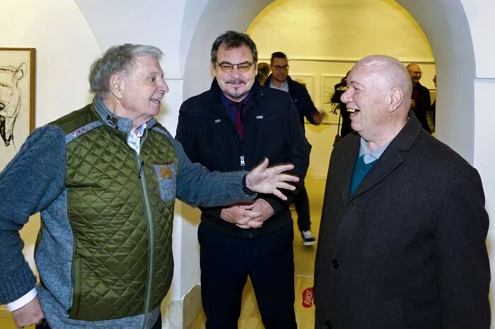 Eröffnet wurde die Ausstellung von Vizebürgermeister Thorsten Wohleser gemeinsam mit Kurator Helmuth Ploschnitznigg.