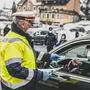 Die Ausreisenden sind laut Polizei sehr gut vorbereitet
