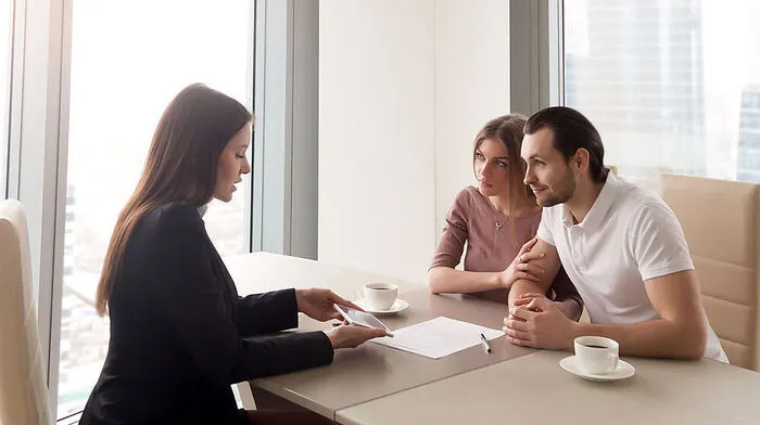 Die Erstellung des Mietvertrags ist Arbeit er Verwaltung