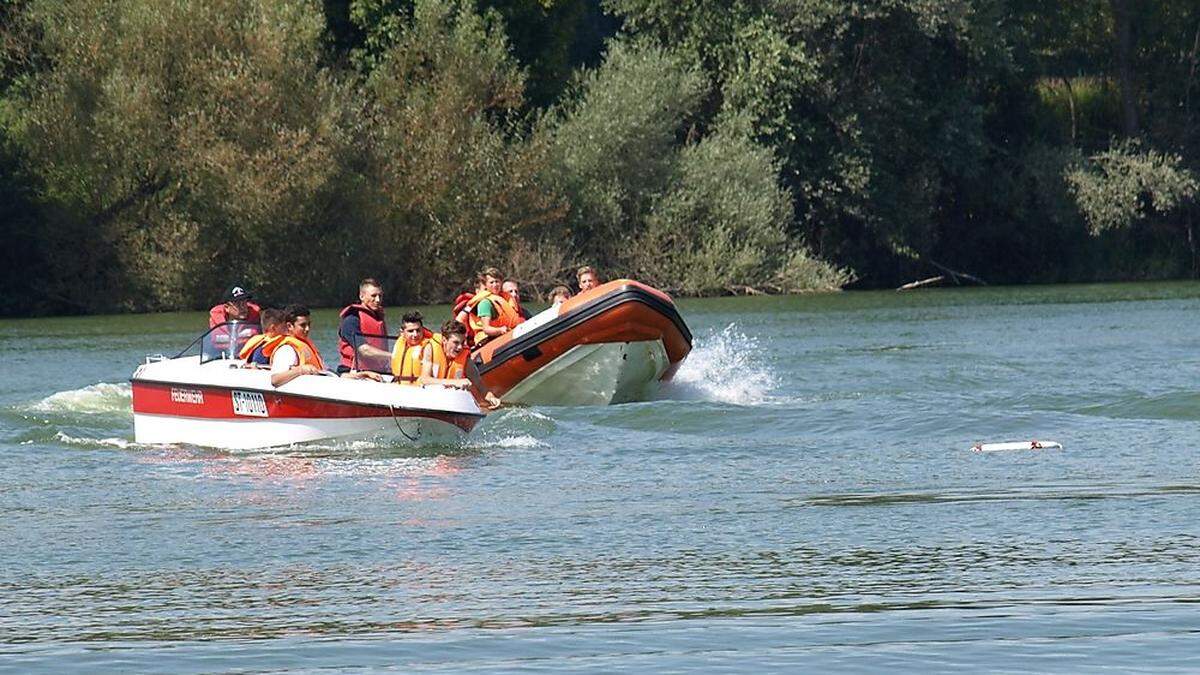 Unfall bei Feuerwehrmeisterschaft in dier Mur - Symbolbild