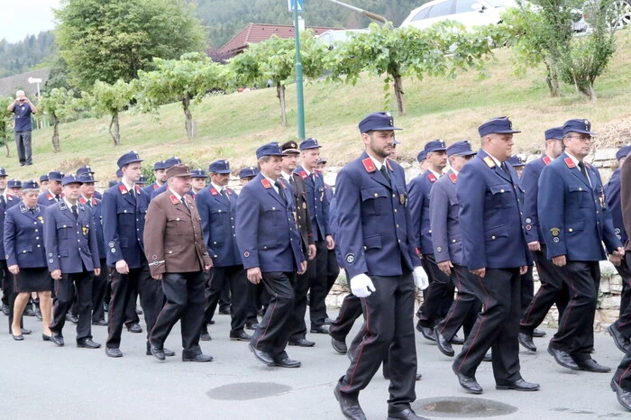 Absoluter Höhepunkt: Der Festmarsch und der Festakt am Sonntag im Gasthof Kurath. 