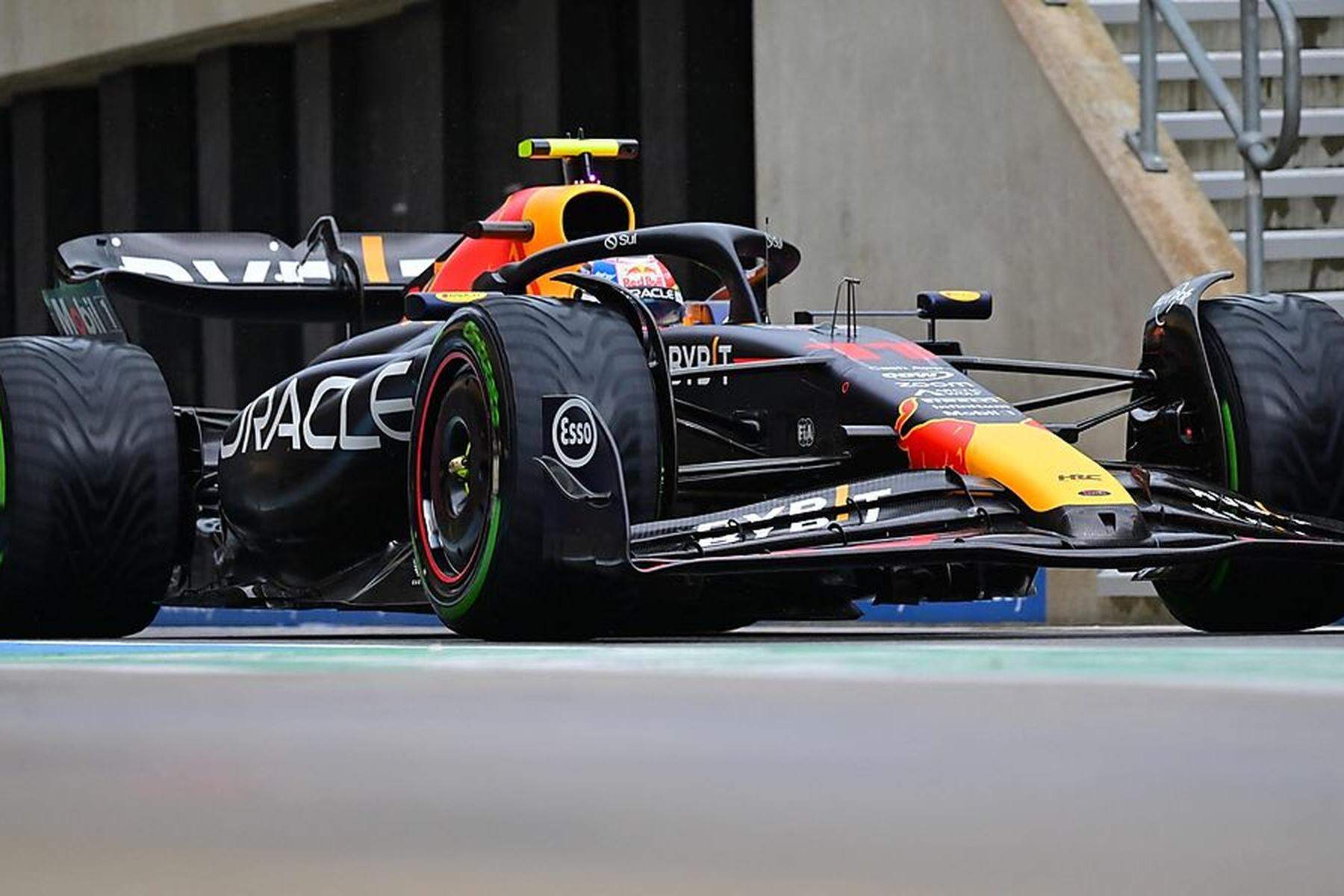 Formel 1 in Silverstone Pechsträhne hält an! Sergio Perez scheidet im Qualifying erneut früh aus