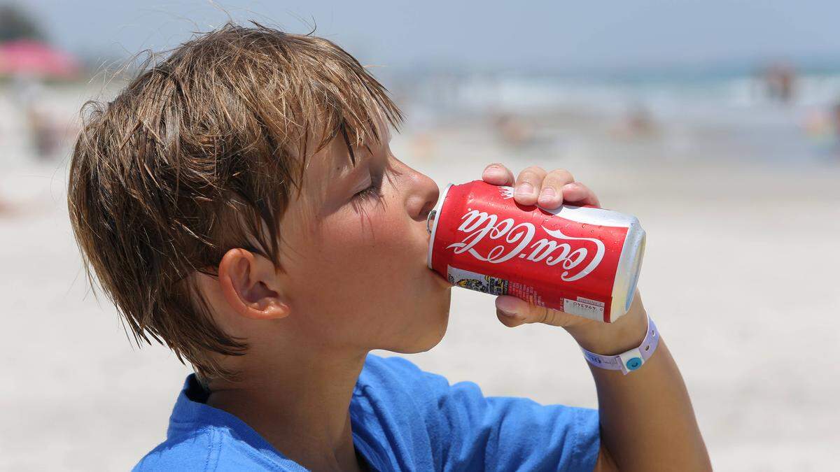 In Groß-Britannien führte die Steuer auf Soft-Drinks mit Zucker zu weniger Zucker-Konsum von Kindern und Erwachsenen