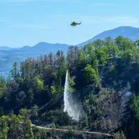 Seit einer Woche stehen tausende Kräfte beim Waldbrand in Eisbach-Rein im Einsatz