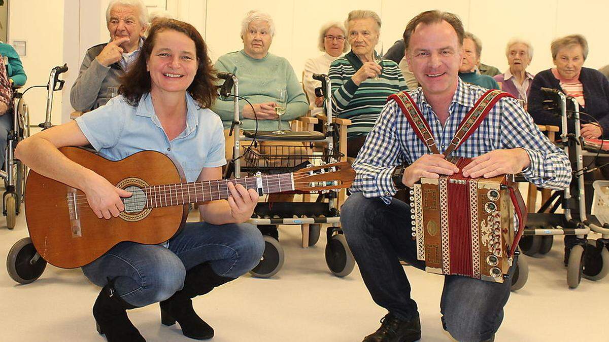 Ulrike und Helmut Schweiger spielten in Mariazell auf und feierten dabei ein Jubiläum