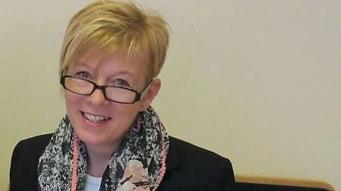 Nach einem Jahr des Kämpfens gegen ihre Erkrankung, verstarb Andrea Hammer (55), langjährige Lehrerin und Administratorin am Borg Eisenerz.  Mehr dazu