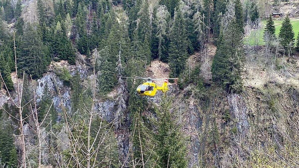 Hubschraubereinsatz: Junger Prägratner stürzte mit Auto in die Iselschlucht und starb