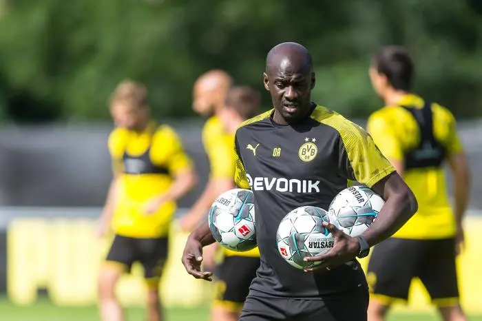 Otto Addo während seiner Arbeit beim BVB