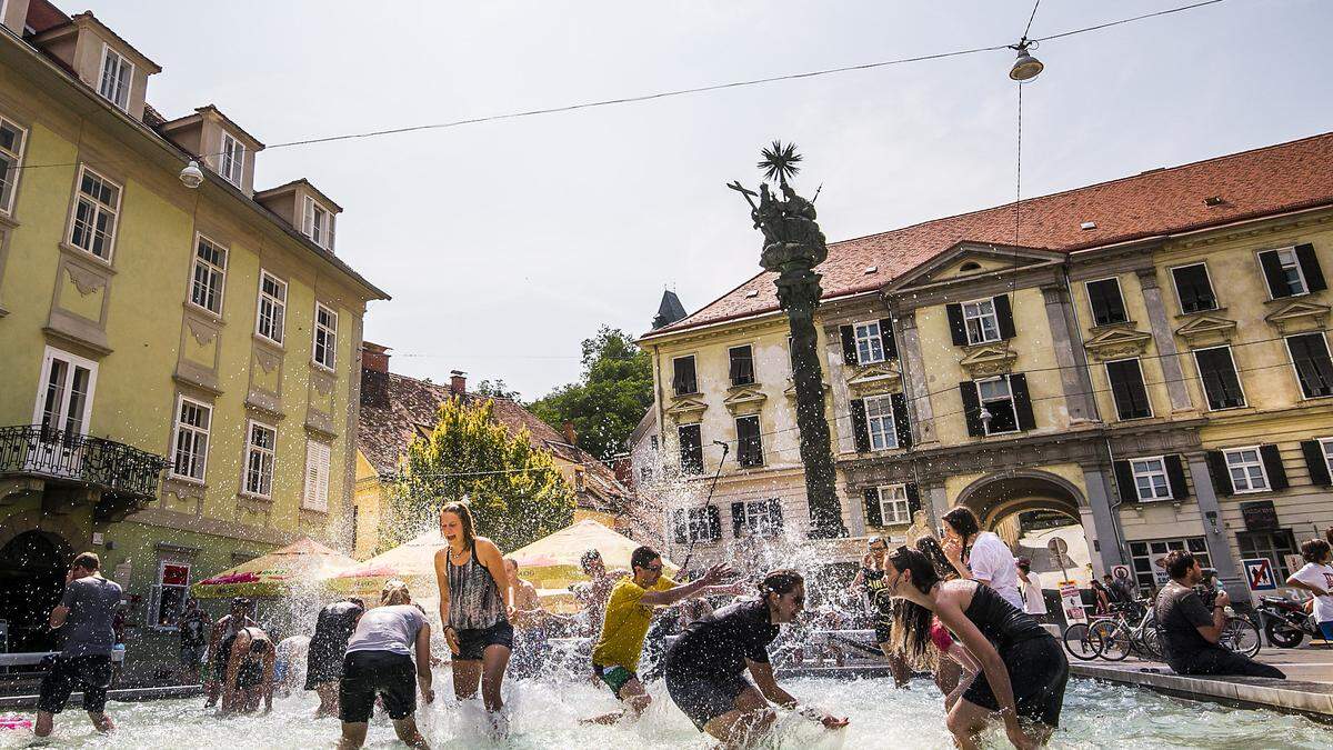 Was hier für einen Flashmob ausnahmsweise erlaubt wurde, ist grundsätzlich verboten