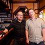 Thomas Maitz und Michael Stoiser betreiben das Café Wolf seit sieben Jahren