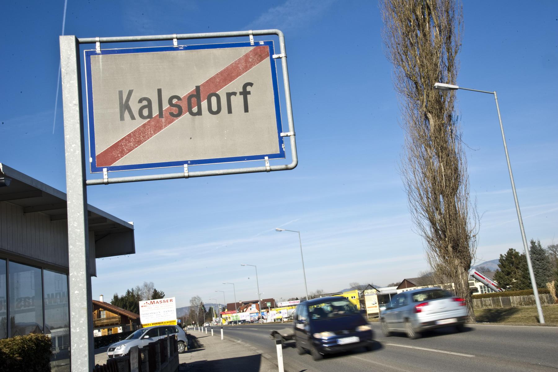 Graz-Umgebung: Nach Streit mit Lenker: Fußgängerin wurde von Porsche mitgeschleift