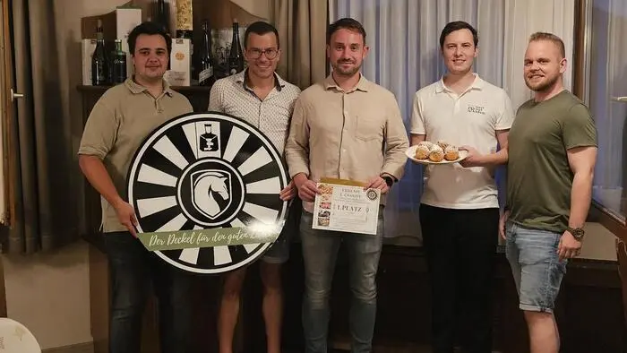 Round Table Charity-Aktion: Marillenknödelwettessen