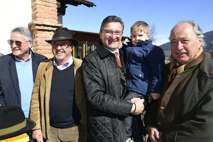 Der am Wolfsberg beheimatete Obervellacher Arzt Peter Huber, Christian Stuppnig, Seebodens Bürgermeister Wolfgang Klinar und Baulöwe Hanno Soravia. (von links).