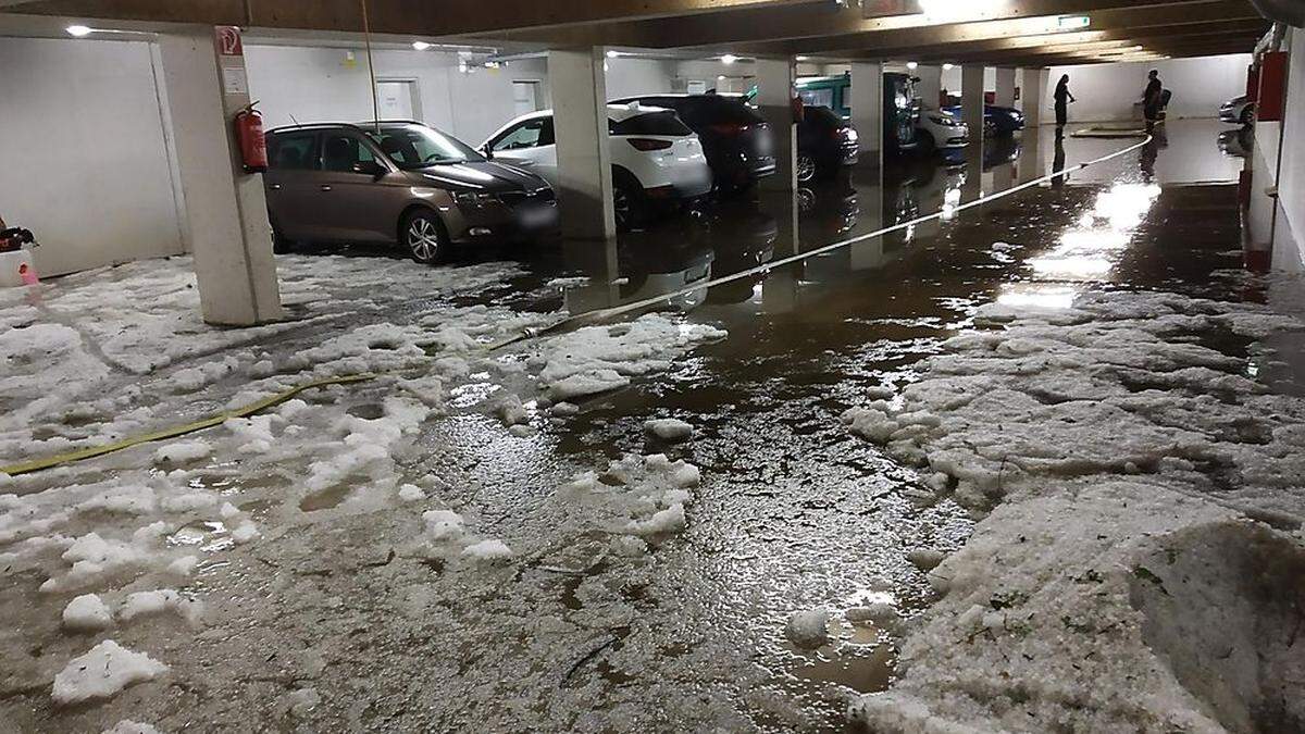 Hagel in der Tiefgarage