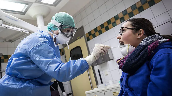 Corona als Nebendiagnose im Krankenhaus bei dreiviertel der positiv getestet Patienten.