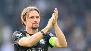 Der Kapitän geht von Bord: Stefan Hierländer bestritt sein letztes Spiel für den SK Sturm