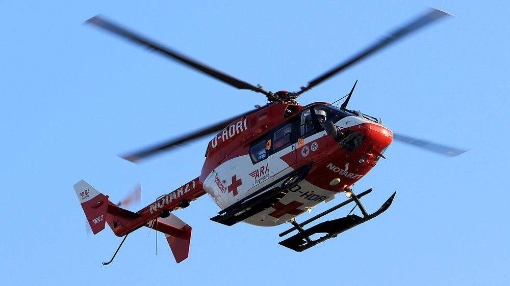 Der Hubschrauber RK 1 brachte das Kind ins Krankenhaus