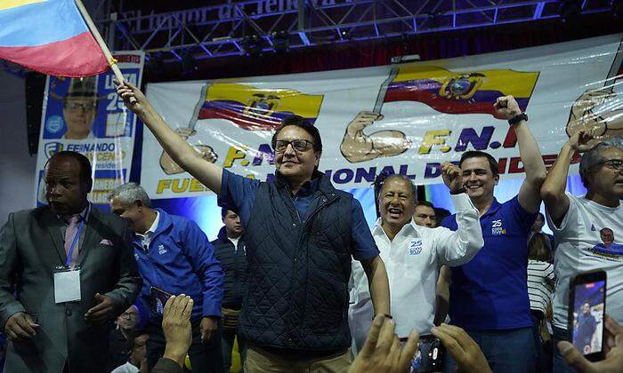Präsidentschaftskandidat Villavicencio nur Minuten vor seiner Ermordung