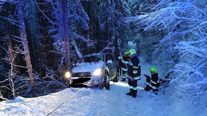 Glücklicherweise kamen weder Fahrzeug noch Fahrer zu Schaden