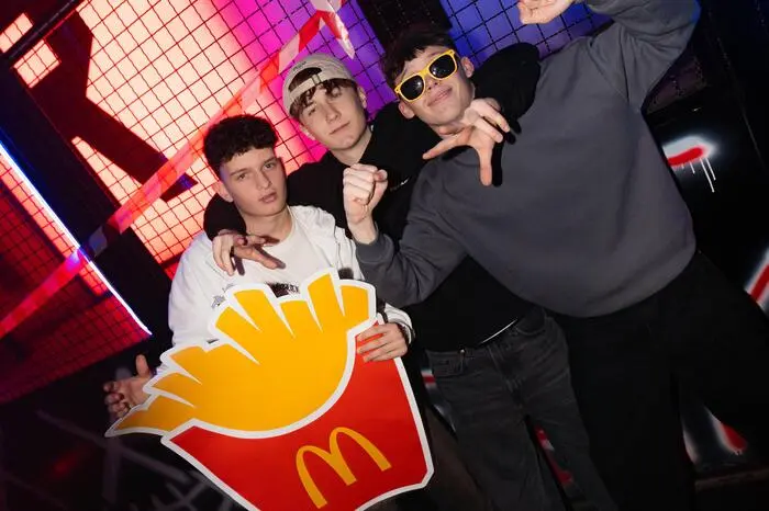 In Kooperation mit McDonalds Bruck an der Mur wurde Ronald McDonald, das Maskottchen der Fastfoodkette, zum Feiern eingeladen