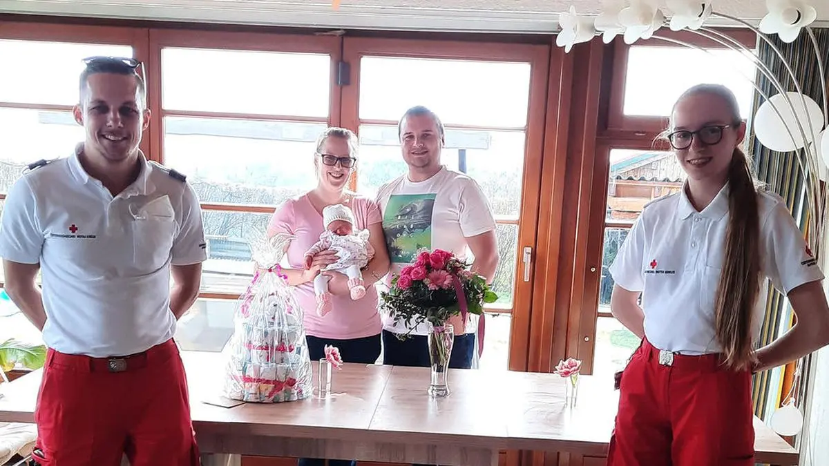 Christoph Gratzer und Simone Lemesch besuchten die Familie