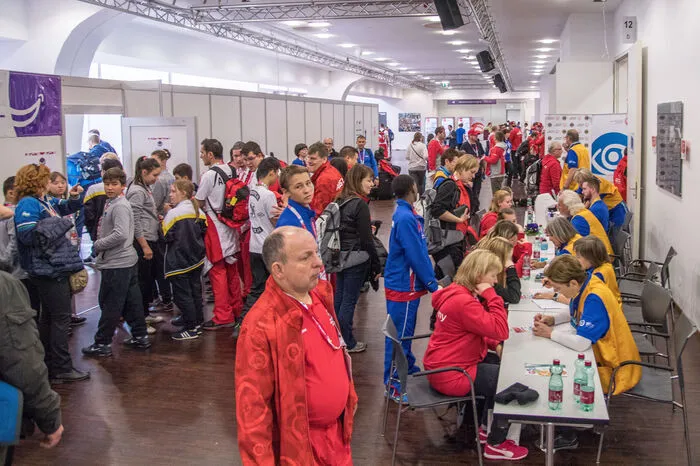 Die unterschiedliche und oft auch unzureichende Gesundheitsversorgung in manchen Teilnehmerländern war einst eine Motivation dafür, dieses sogenannte „Healthy-Athletes“-Programm bei Special Olympics anzubieten...