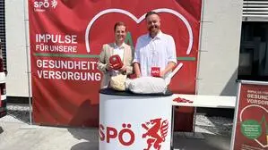 Thomas Reingruber und Mario Lindner bei der Pressekonferenz am Montag
