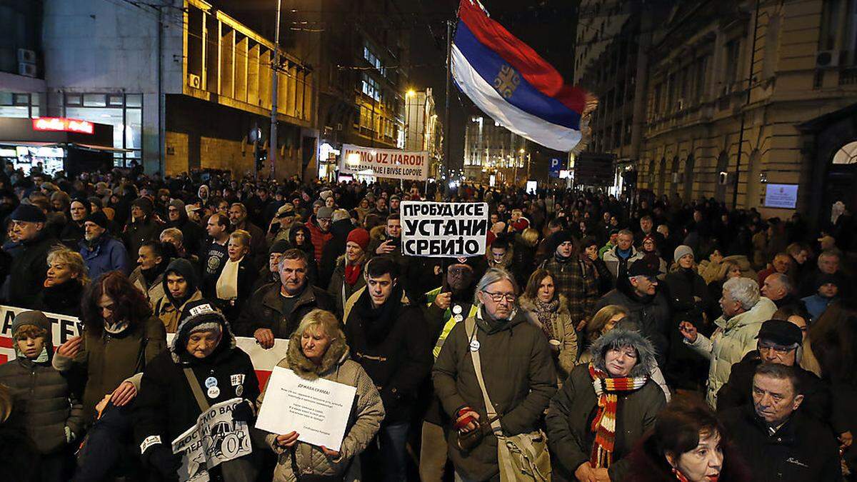 Seit Wochen gibt es Proteste gegen Serbiens Präsident Vucic