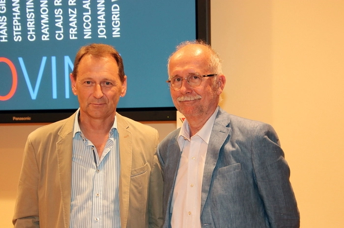 Bei der Vernissage begrüßte Vizebürgermeister Kurt Christof die Gäste, für den Verein ProVinz sprach Hermann Riedl einführende Worte. Wolfgang Klobassa schilderte Werk und Wirken der ausstellenden Künstler.