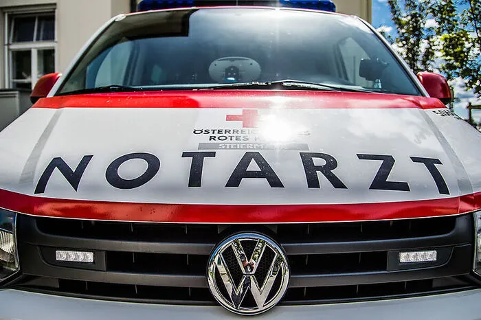 Top 9: Bei Arbeiten an einem Lkw-Kran verletzte sich ein Köflacher schwer. Er konnte die Rettungskräfte noch selbst alarmieren. 