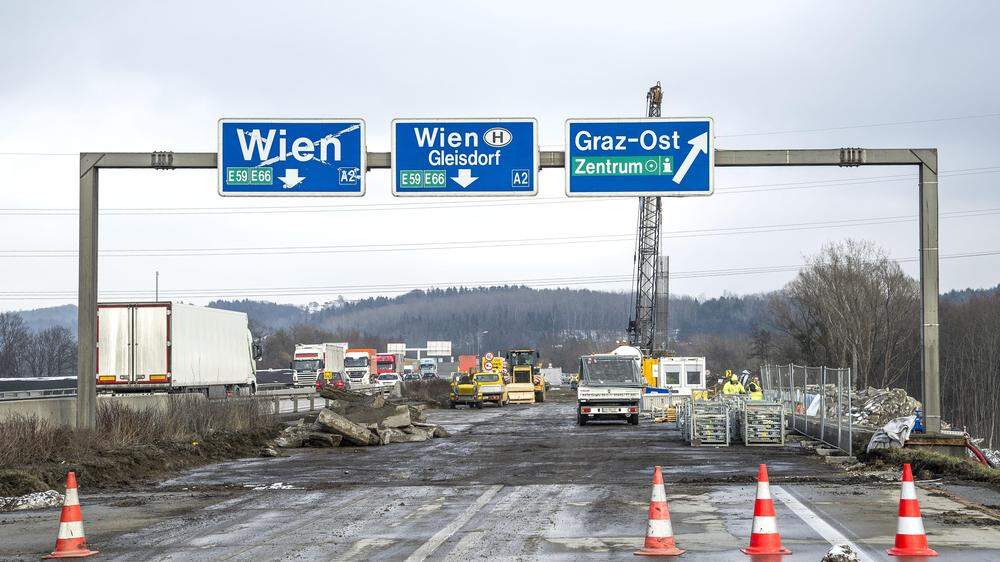 Mehr als 200 Millionen Euro fließen heuer in die Sanierung der Autobahnen und Schnellstraßen in der Steiermark 